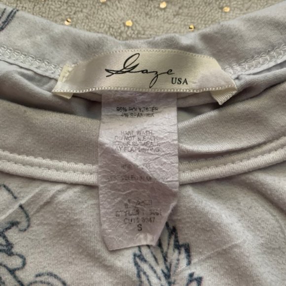 Cutout Blouse w/ Pink, Navy & White Floral Design - Picture 5 of 5